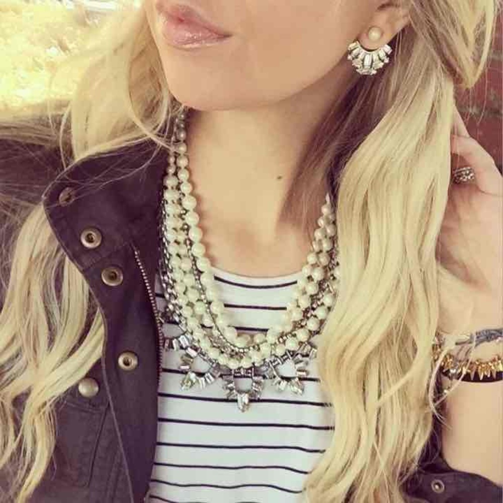 Stella & Dot Starlet Pearl Statement Necklace